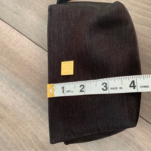 Givenchy small cosmetic zippered pouch black - Picture 4 of 5